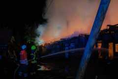 20240319_b3_brennt_stallung_wohngebaeude_feuerwehr_dannenberg_12