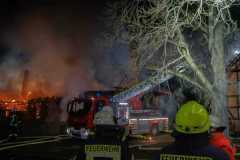 20240319_b3_brennt_stallung_wohngebaeude_feuerwehr_dannenberg_13