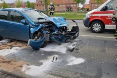 20240424_h1_auslaufende_betriebsstoffe_feuerwehr_dannenberg_2