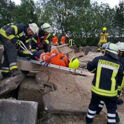 20180511_Zuguebung_Feuerwehr_Dannenberg_Hundestaffel_Karwitz_04