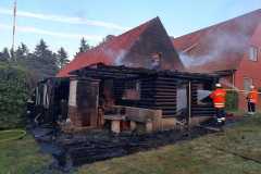 20210604_b2_feuer_brennt_schuppen_feuerwehr_dannenberg